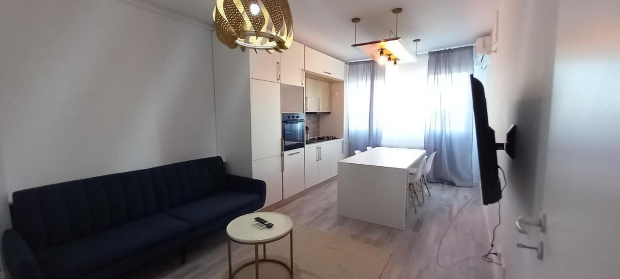 Preciziei 1Br Luxury Apartment With Fast Wifi, Self Check In And Parking บูคาเรสต์ ภายนอก รูปภาพ